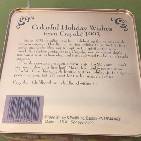 1992 Crayola Collectibles Holiday Tin with crayons - Picture 2 of 7